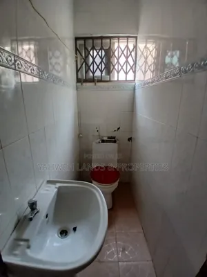 2bdrm House in Teshie Nungua Estate for rent