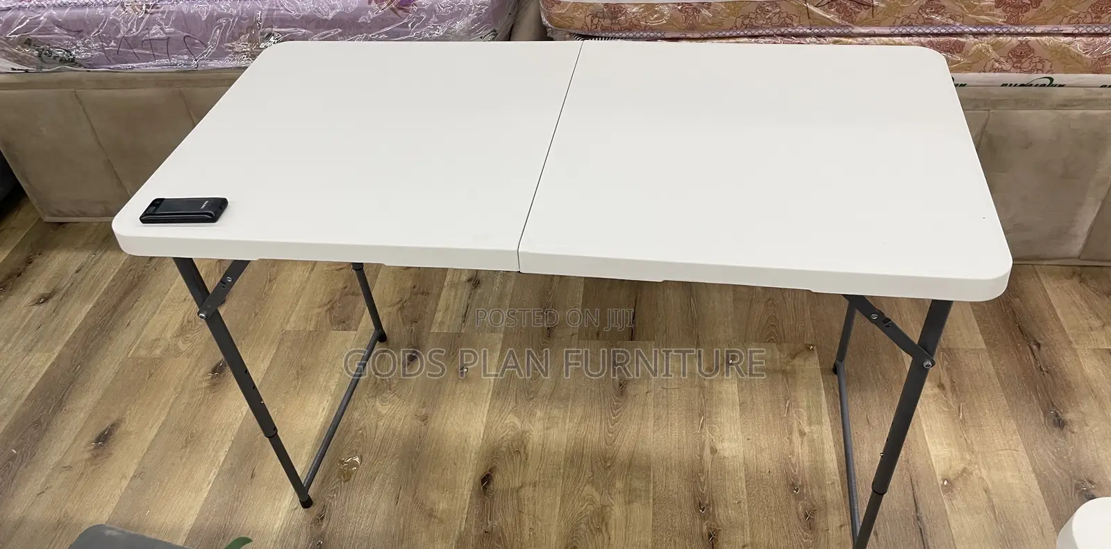 Foldable Table ( Z-21)