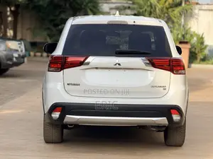 Mitsubishi Outlander 2.0 PHEV AWD 2018 White