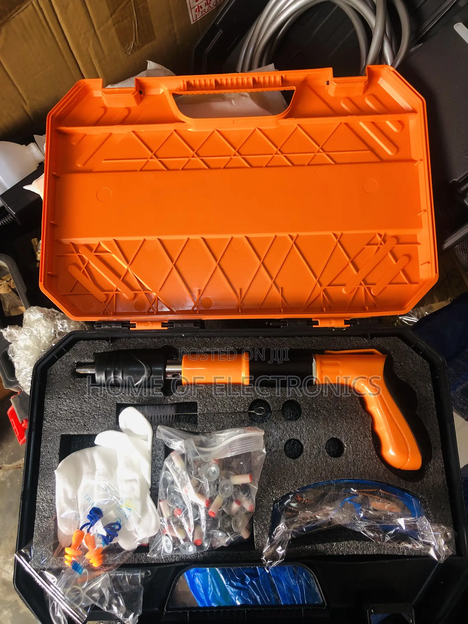 Long Lasting Mini Wall Nail Gun With Nails