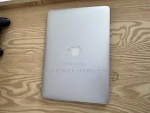 Laptop Apple MacBook Air 2015 8GB Intel Core i5 SSD 128GB