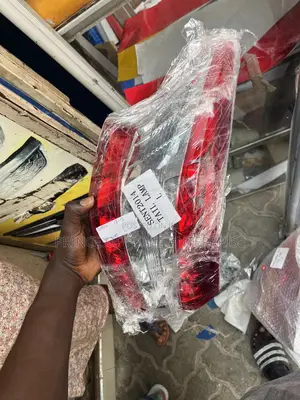 Nissan Sentra 2013 2014 2015 Taillight or Tail Lamp Pair