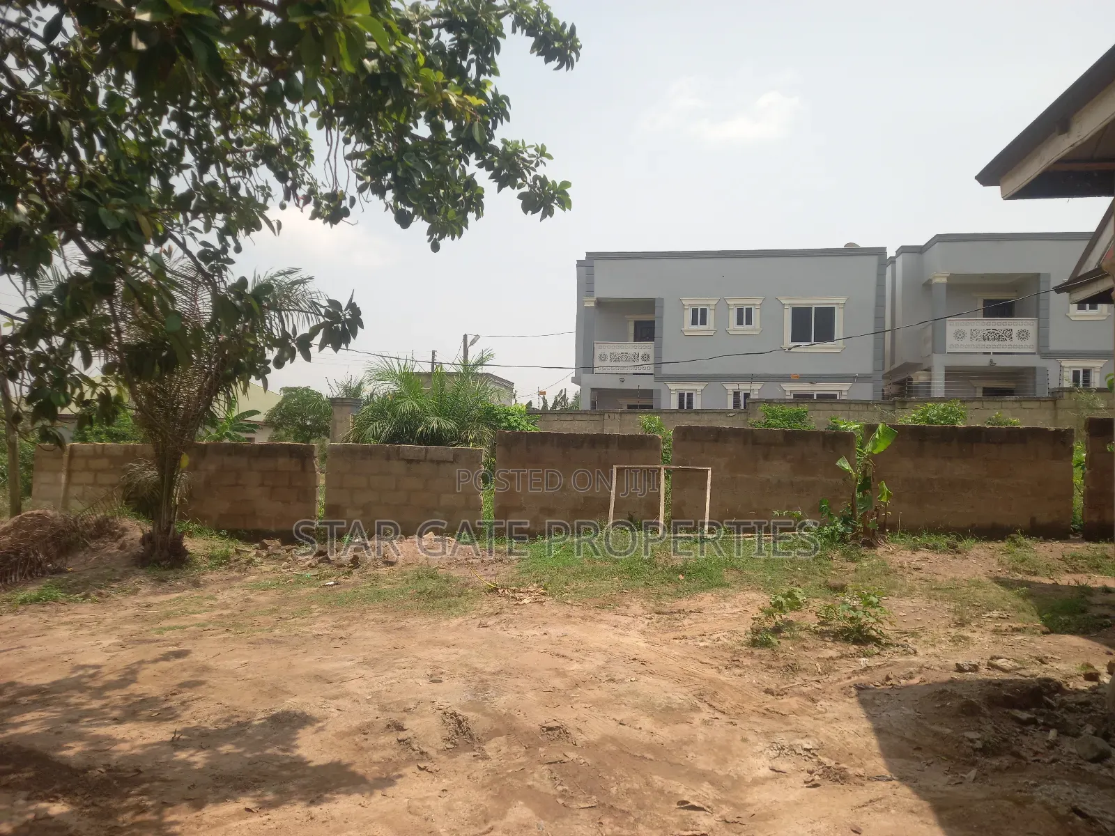 5bdrm House in Kenyasi Saaman, Kumasi Metropolitan for sale