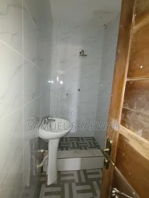 3bdrm Apartment in Dansoman for rent