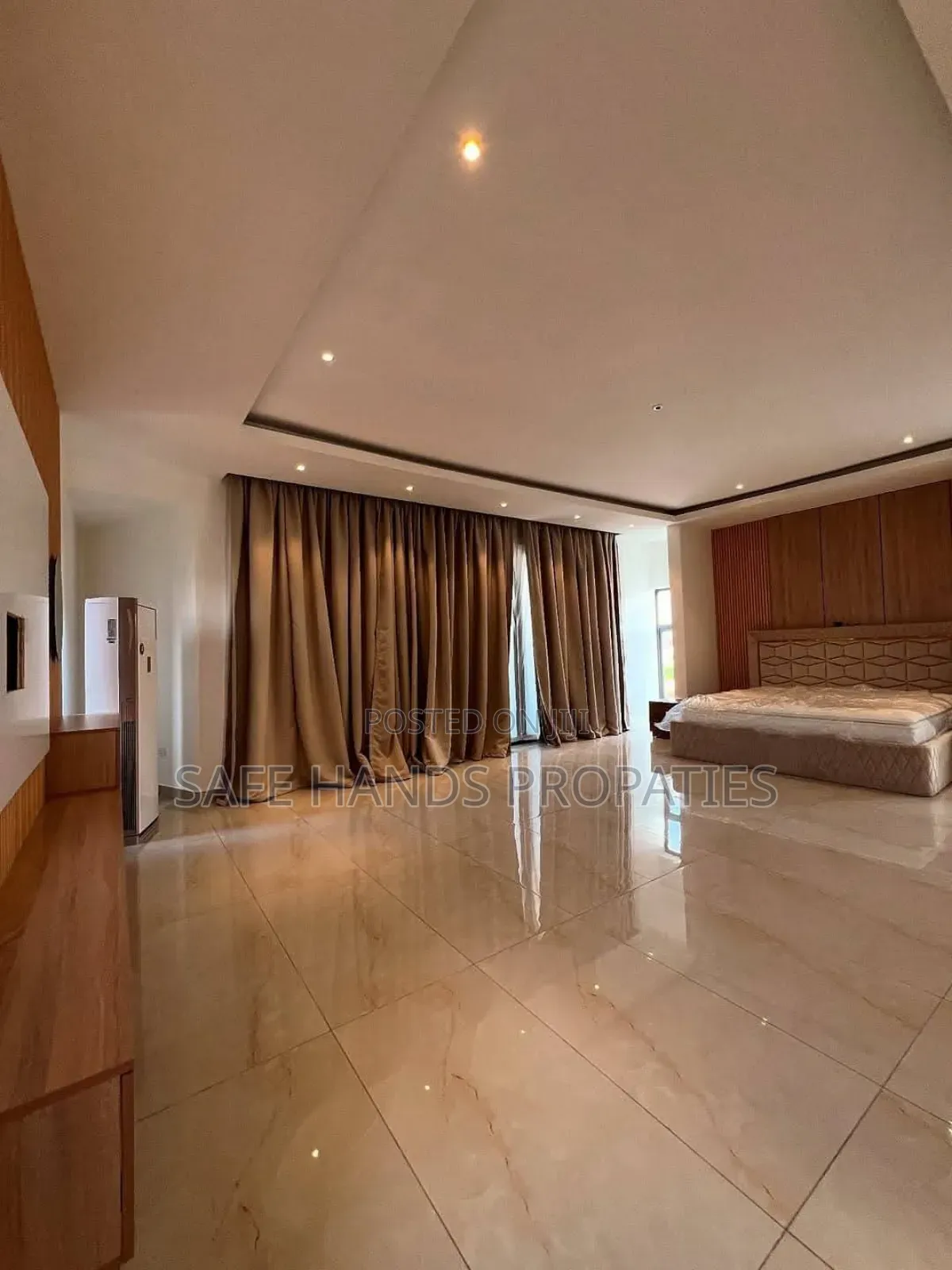 4bdrm House in Adjiringanor, Accra Metropolitan for sale