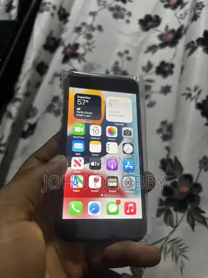 Apple iPhone 6s 32 GB Gray