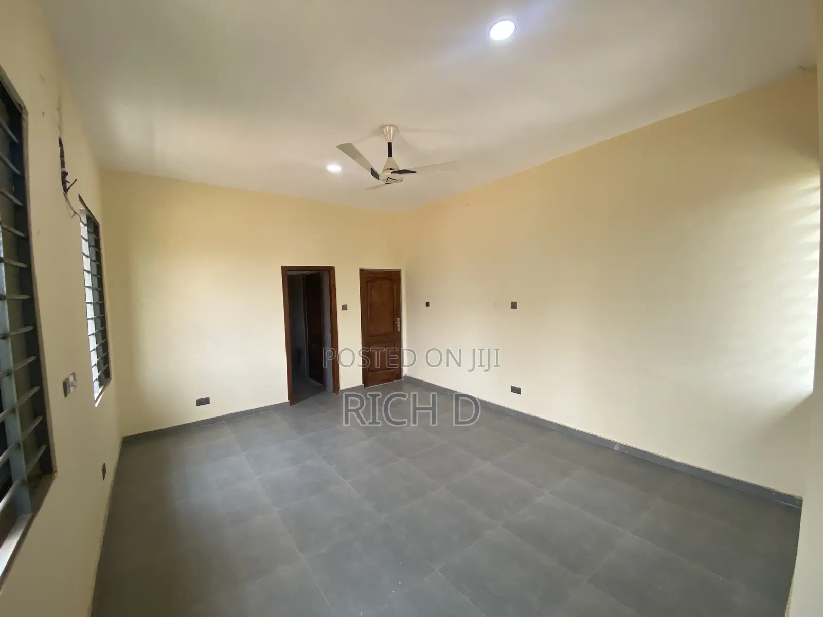 2bdrm Apartment in Community 25 for rent