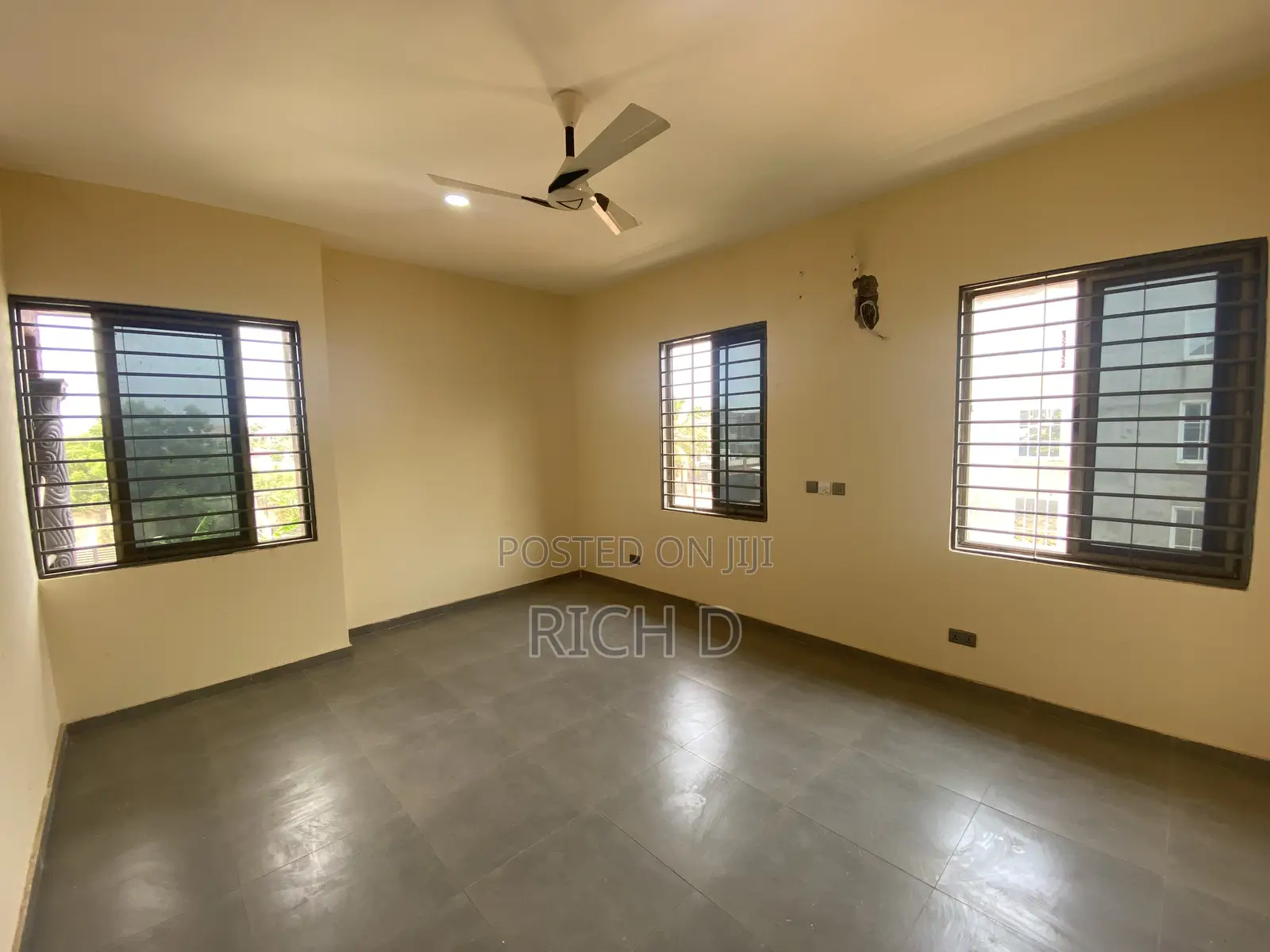 2bdrm Apartment in Community 25 for rent