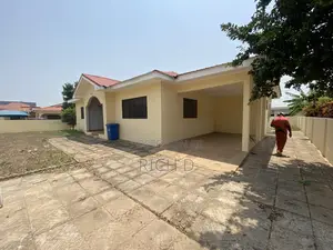 4bdrm House in Devtraco Courts, Community 25 for rent