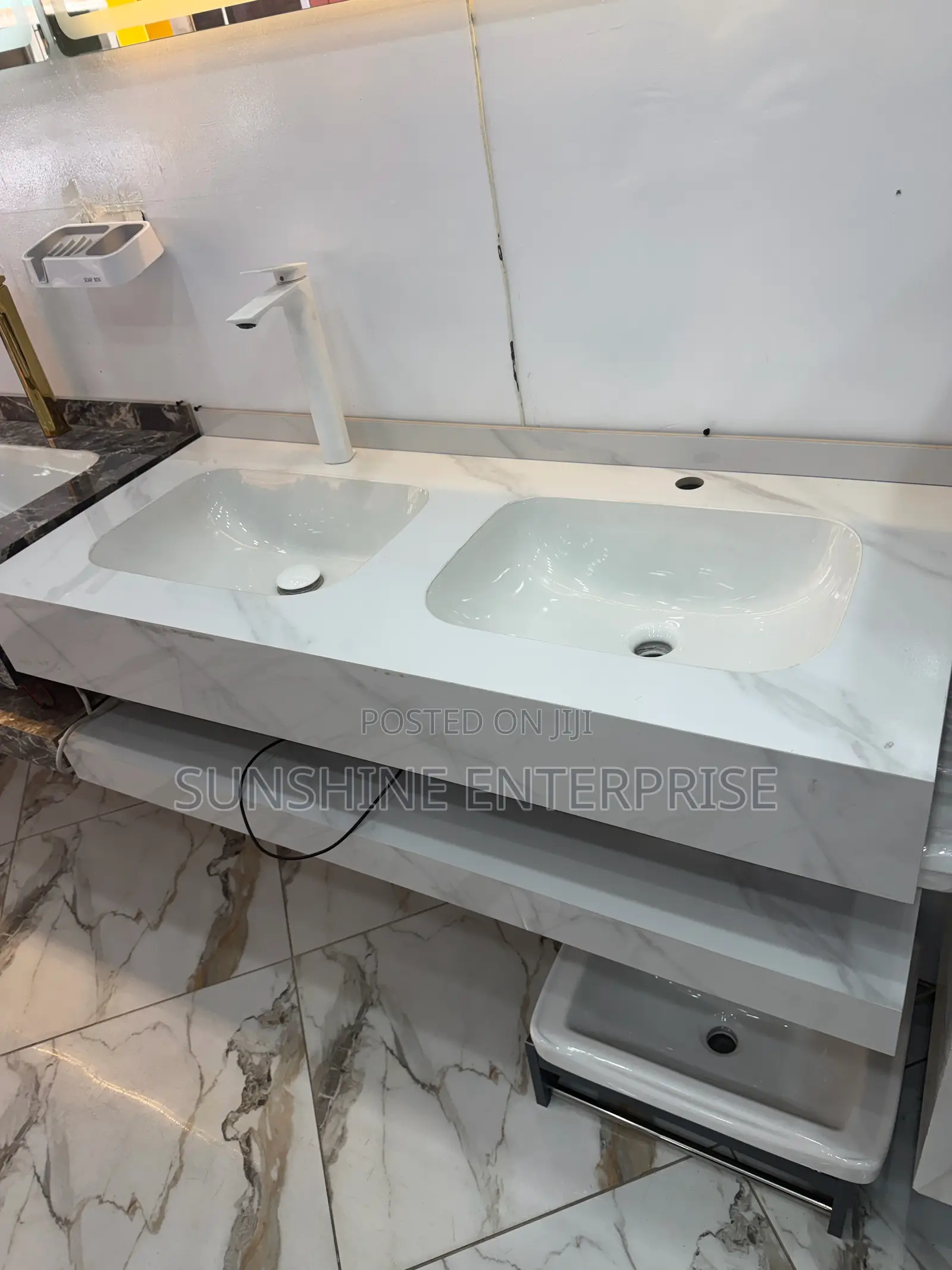 Double Cabinet Basin
