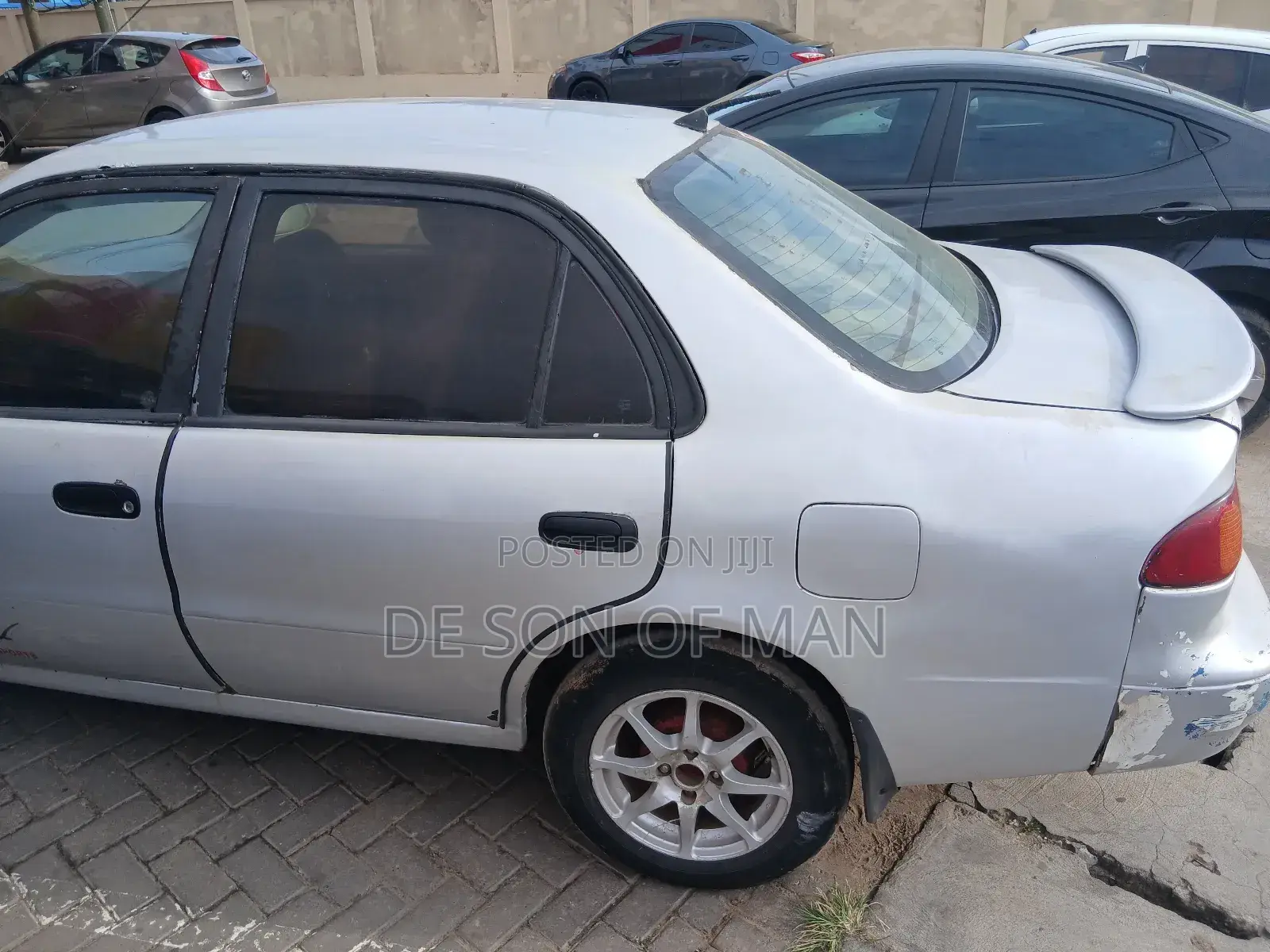 Toyota Corolla 2000 Silver