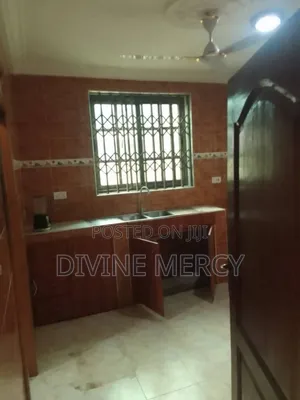 4bdrm Bungalow in Tuba, Awutu Senya East Municipal for sale