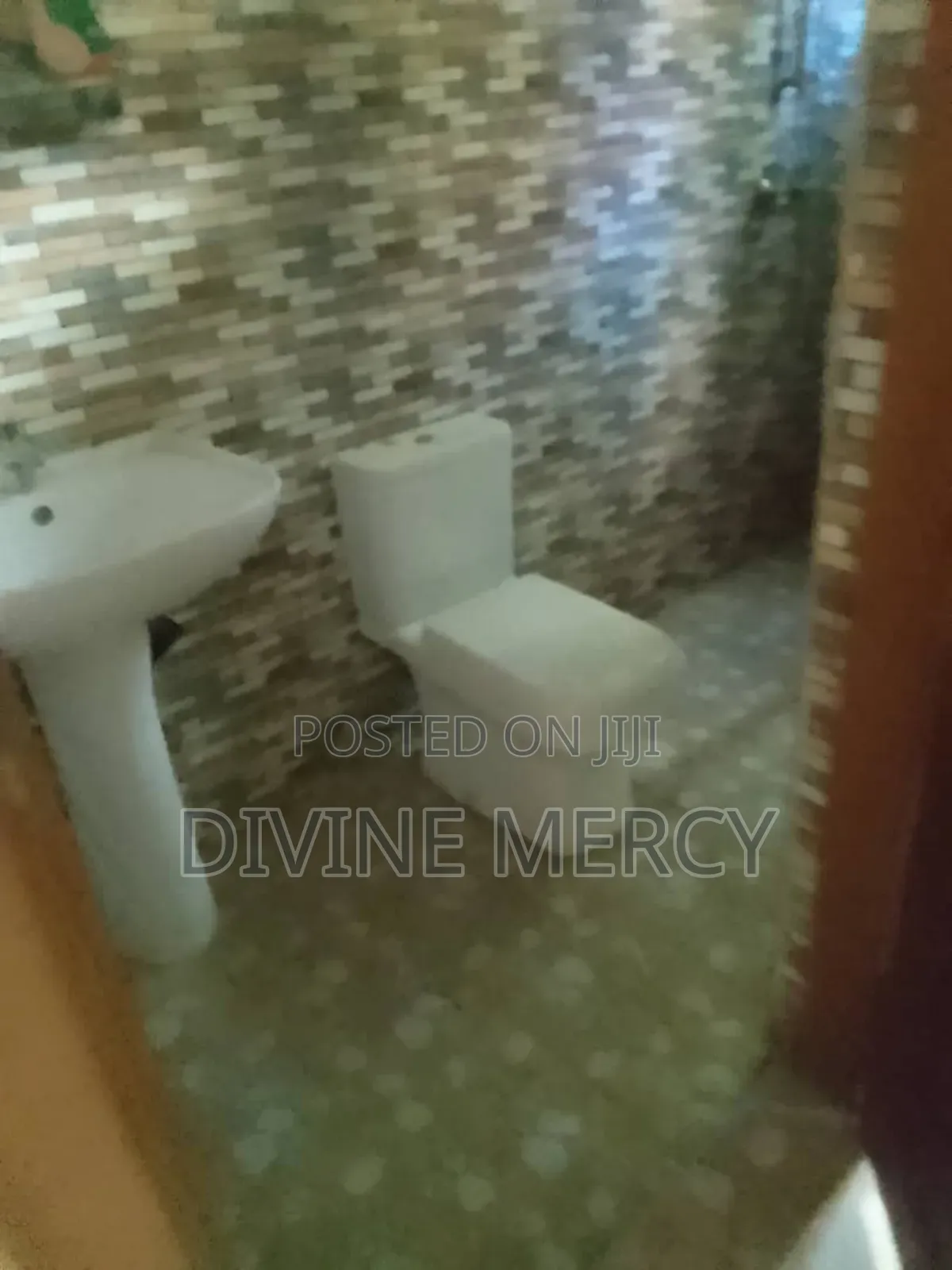 4bdrm Bungalow in Tuba, Awutu Senya East Municipal for sale