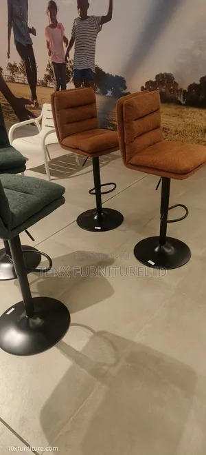 Bar Stool (Orange Seater Black Base)