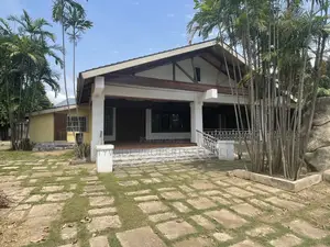 4bdrm House in Dzorwulu for sale