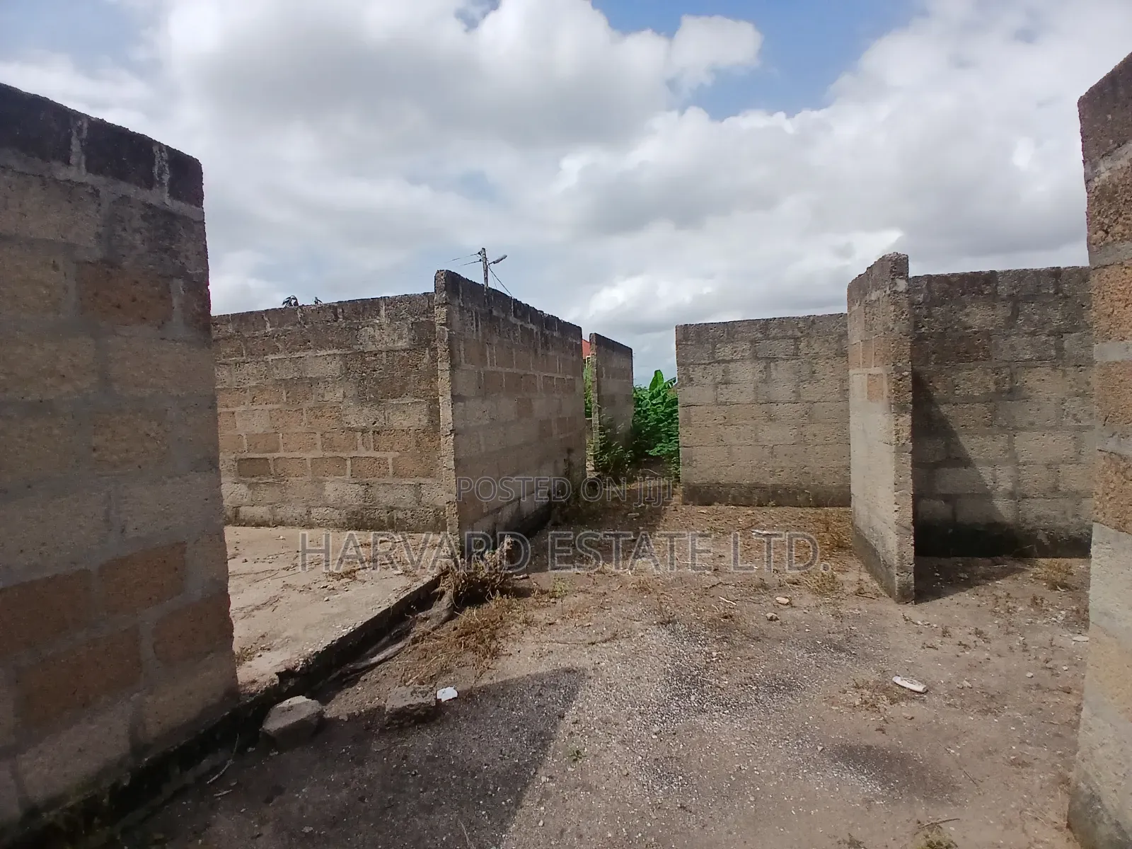 6bdrm House in Kumasi Metropolitan for sale