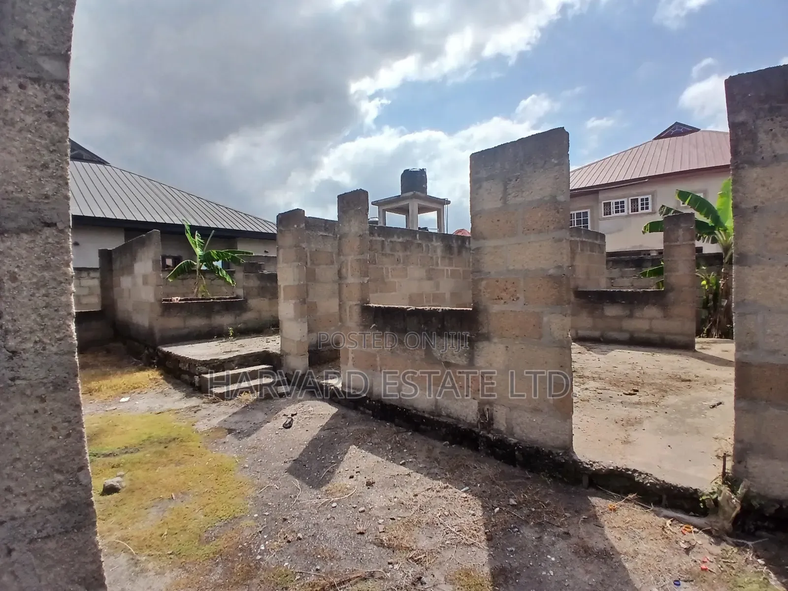6bdrm House in Kumasi Metropolitan for sale