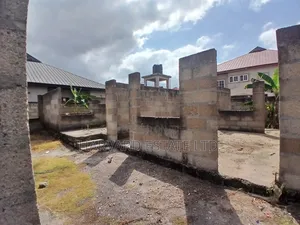 6bdrm House in Kumasi Metropolitan for sale