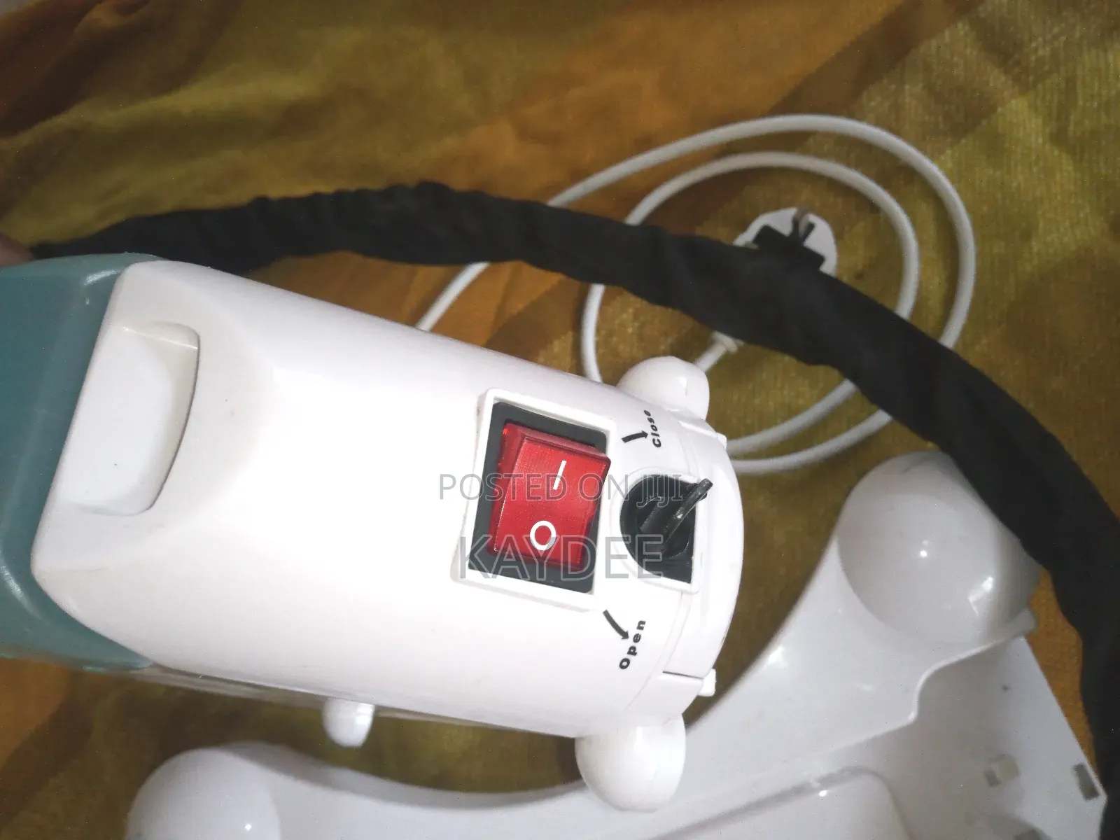 Tobi Fabric Steamer