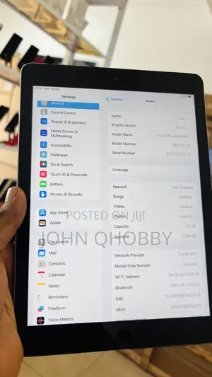 Apple iPad 9.7 32 GB Gray