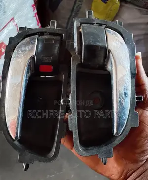 Toyota Corolla 2014 2015 2016 Door Opener Inside