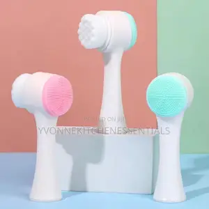 Exfoliating Face Brush