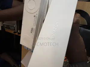 Apple Watch  11