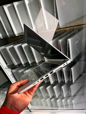 Laptop HP EliteBook 830 G6 8GB Intel Core i5 SSD 256GB