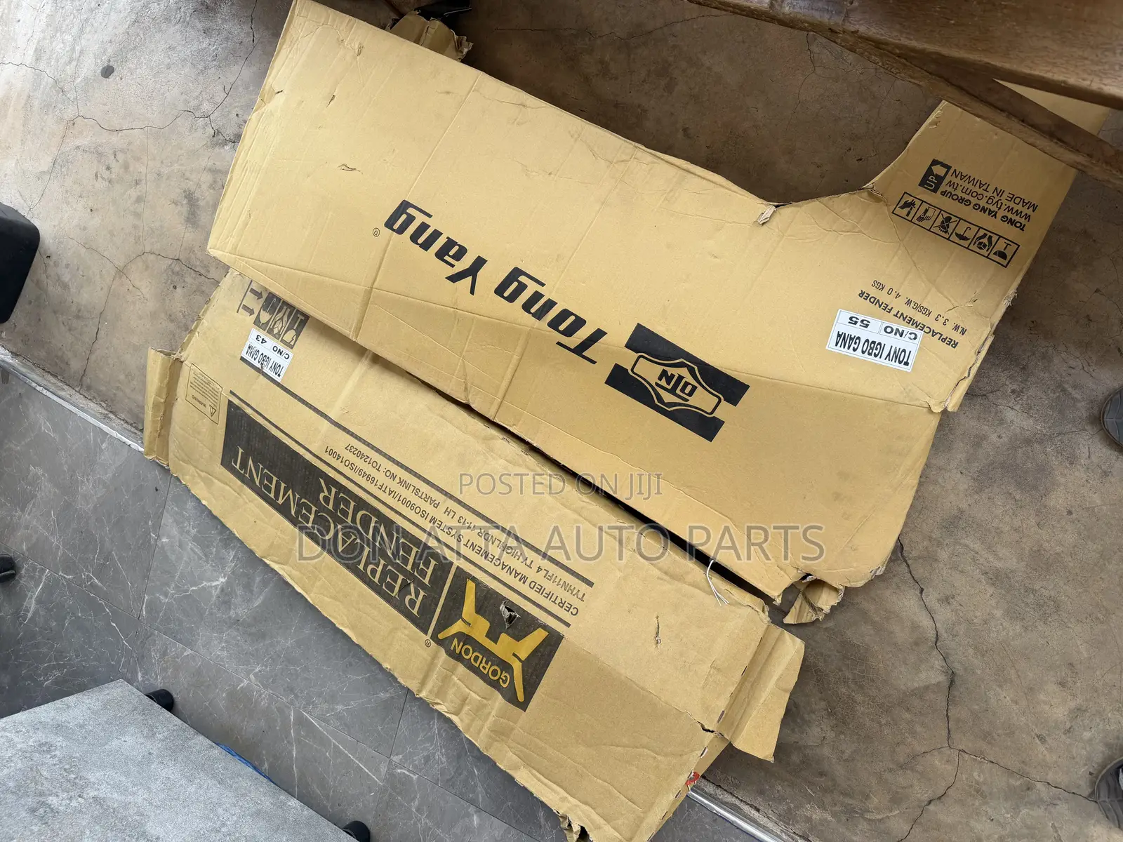 Toyota Highlander 2012 Fender Available