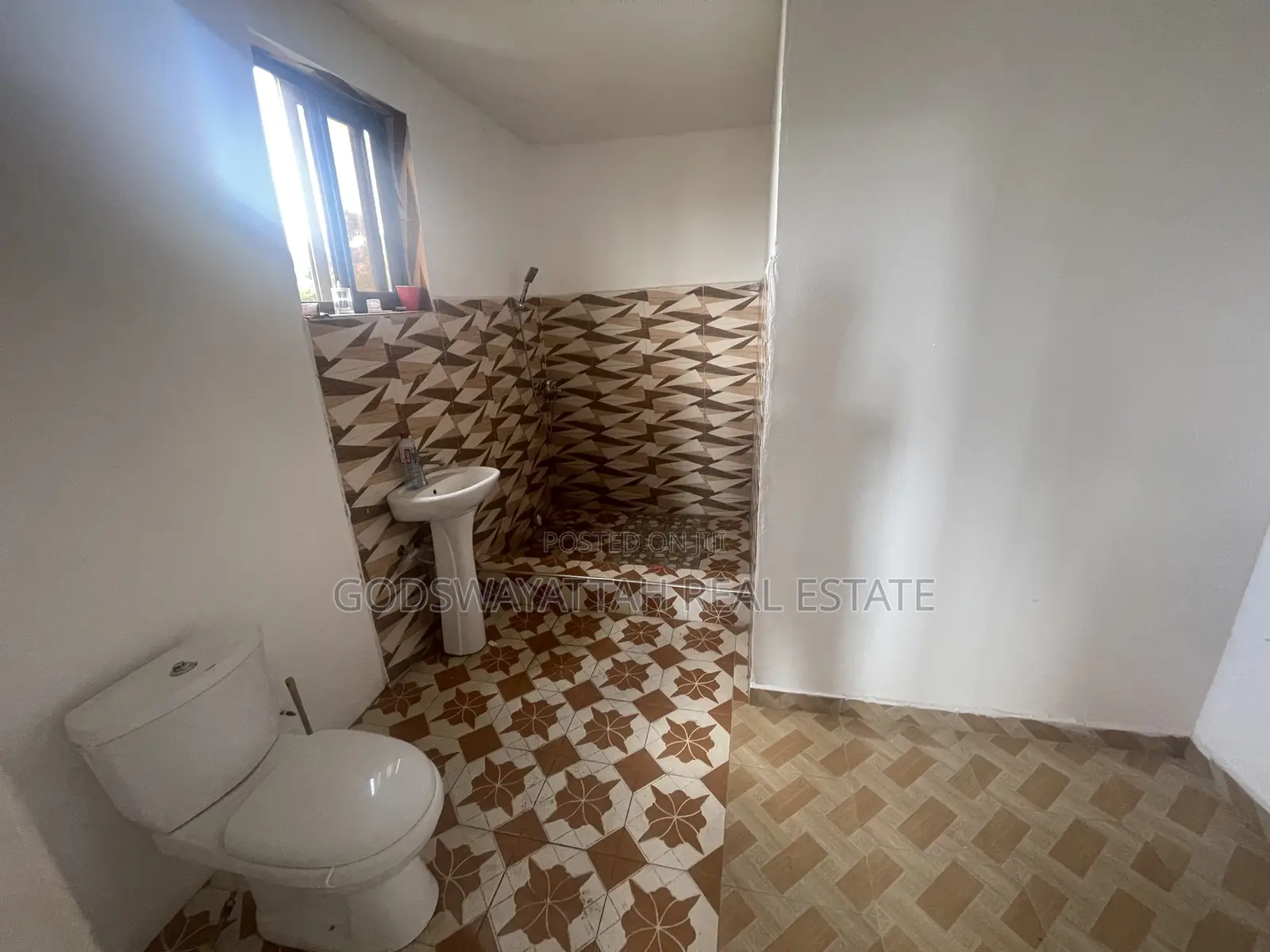 2bdrm Apartment in East Legon, Adjiriganor for rent