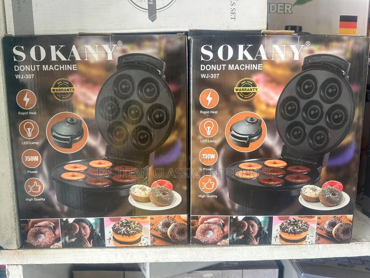 7 Slots Mini Electric Non-stick Doughnuts Maker - Black-750w