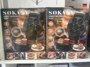 7 Slots Mini Electric Non-stick Doughnuts Maker - Black-750w