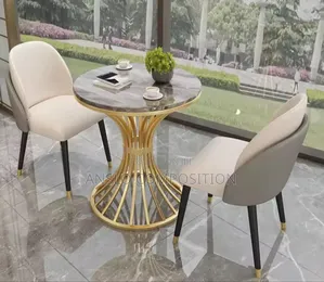 Golden Cake Stand