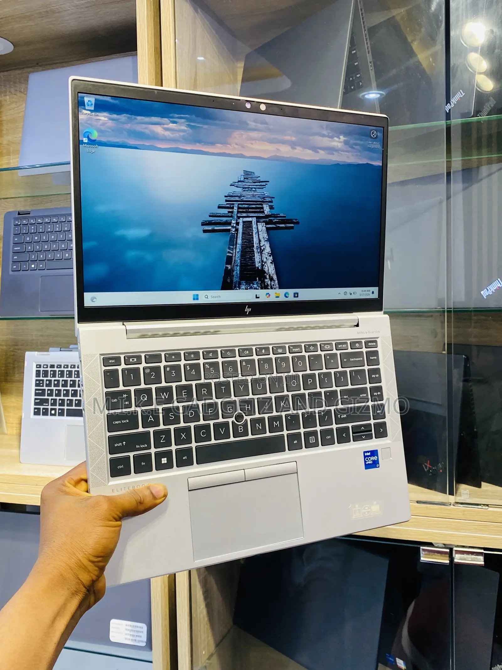 Laptop HP EliteBook 840 G8 8GB Intel Core i7 SSD 256GB