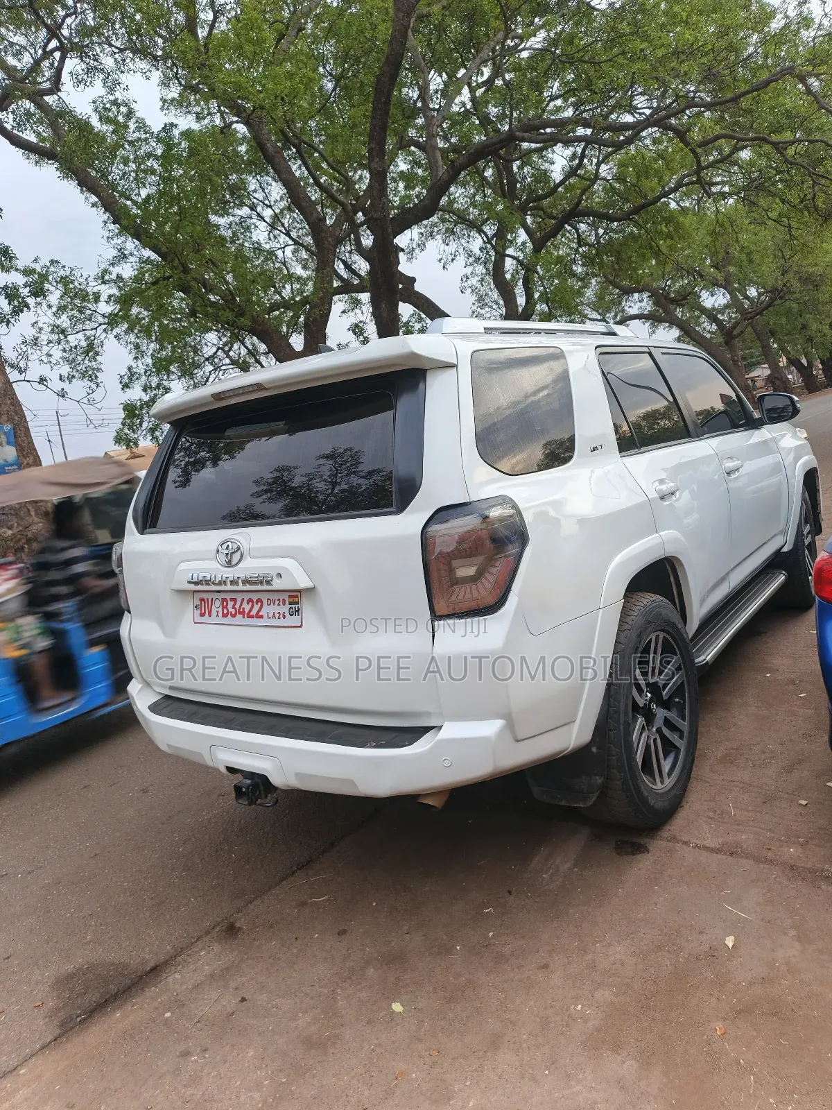 Toyota 4-Runner 2018 White