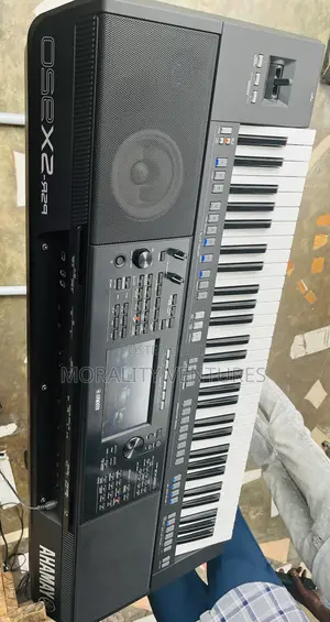 Yamaha PSR-Sx920 Keyboard
