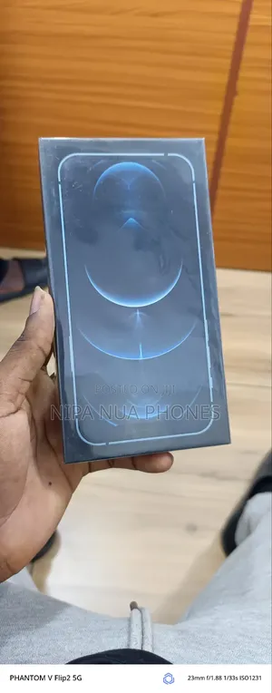 New Apple iPhone 12 Pro Max 128 GB Blue