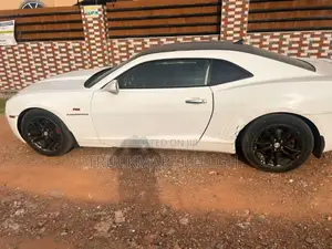 Chevrolet Camaro Coupe LS 2013 White