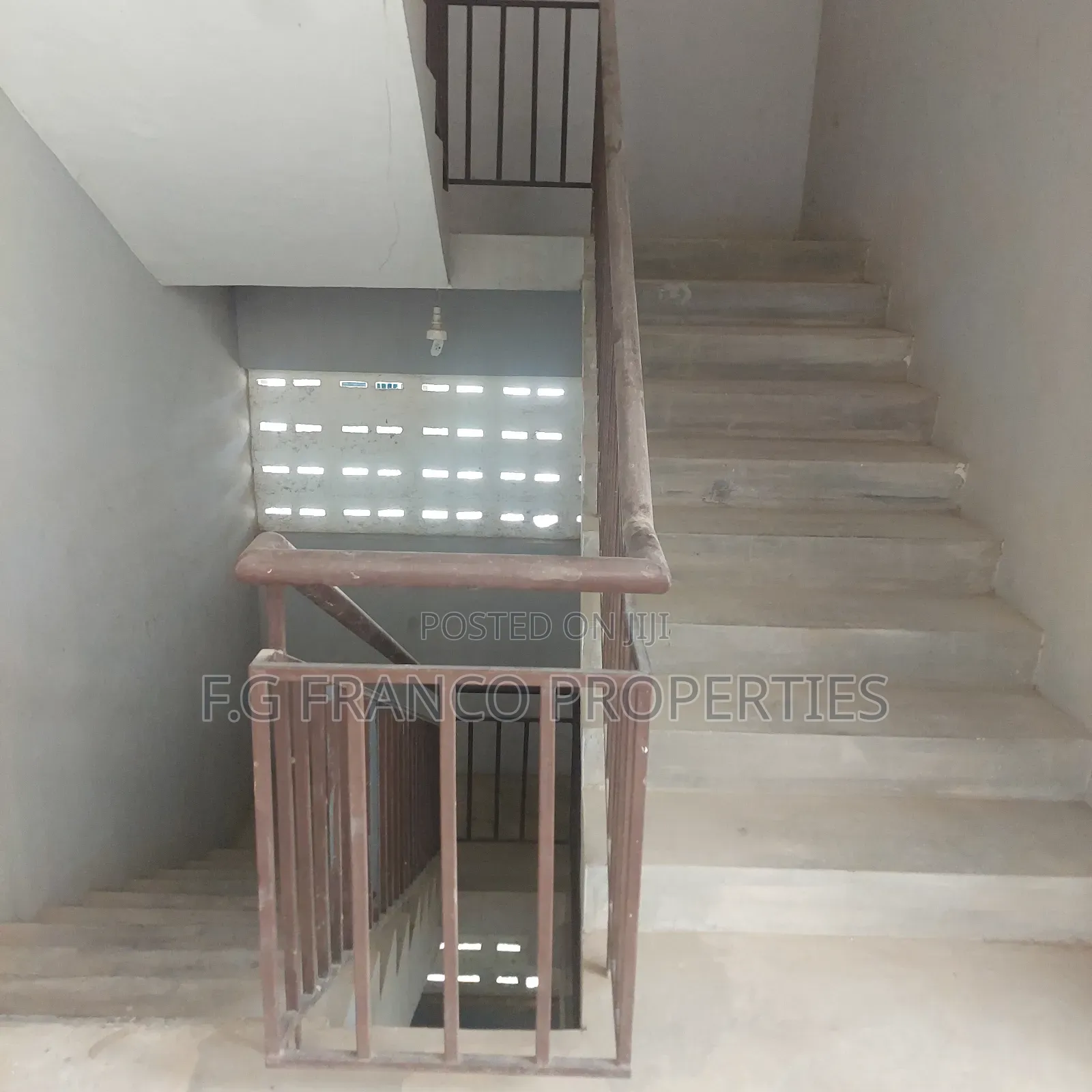 2bdrm Apartment in Kg Franco Properties, Tema Metropolitan for sale