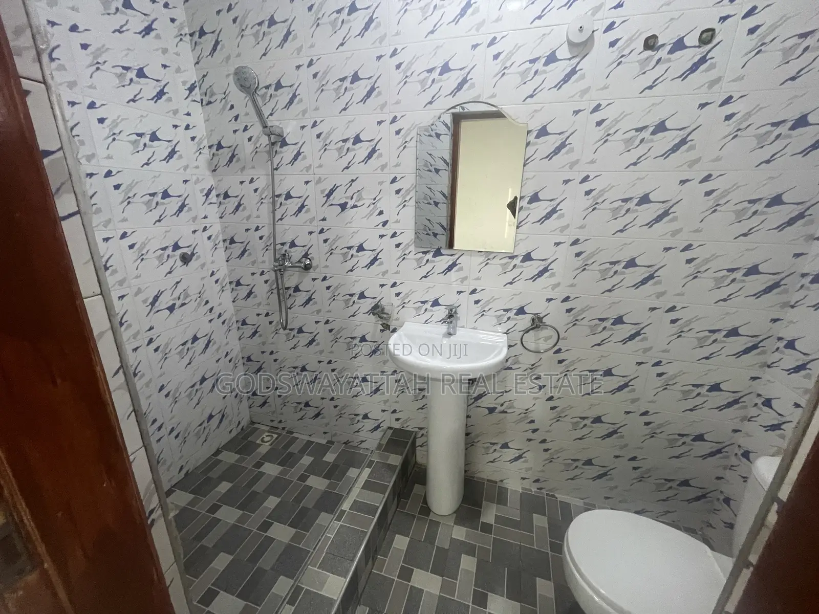 2bdrm Apartment in East Legon, Adjiriganor for rent