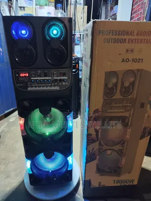 Super Bass Bluetooth Speaker With 1 Wireless Microphone