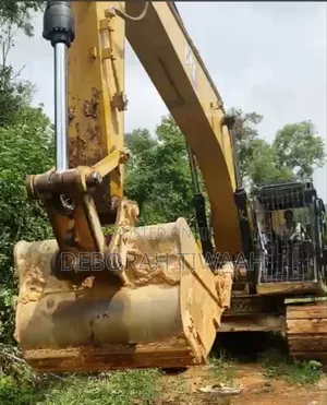 Excavator 330 Gc