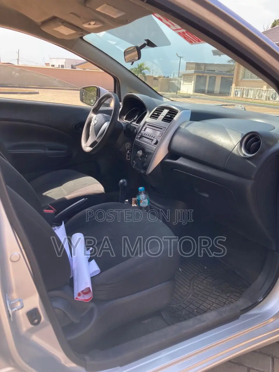 Nissan Versa 2015 Silver