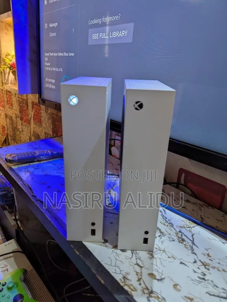 Xbox Series S With 20 Games Loaded