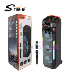 Outdoor Bluetooth Speaker With 1 Microphone