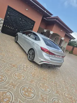 Hyundai Elantra SE 2018