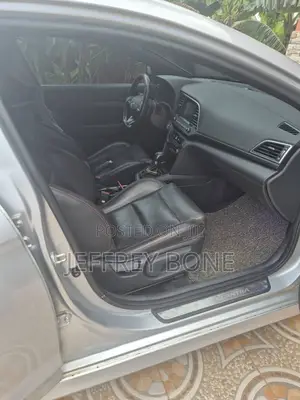 Hyundai Elantra SE 2018