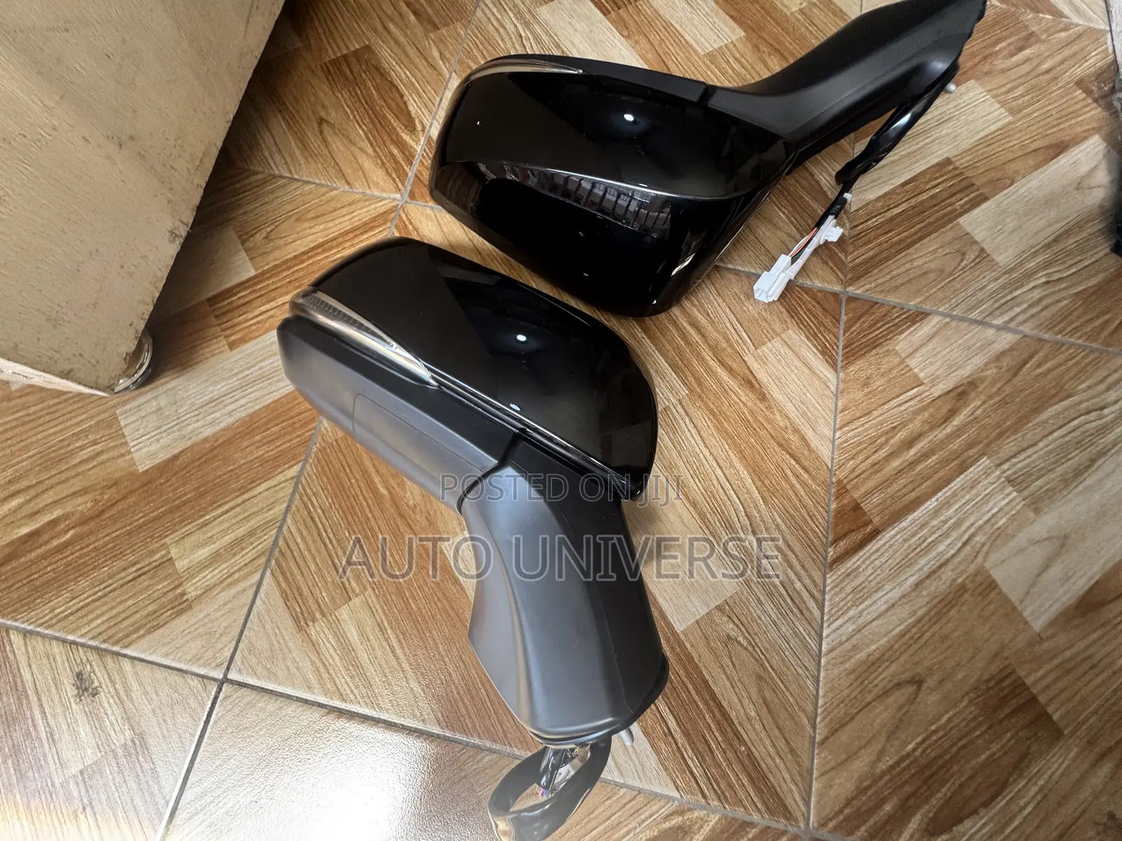 Toyota Highlander 2019,2020, 2021, 2022, 2023, 2024 Mirror Available