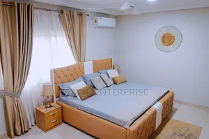 Furnished 10bdrm Villa in God'S Gift Villa, Ga South Municipal for rent