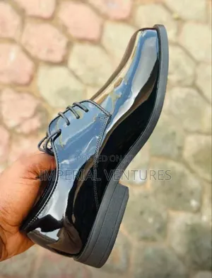 Classy Office Mirror Shoes
